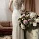 Miamia Alan Hannah Frühling Bridal Collection ♥ miamia Clematis Back Button Brautkleid mit schönen Spitzenapplikationen