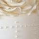 Pearl wedding cake 3-0678