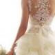 Sophisticated whit wedding dress with transparent back