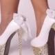 Glitter verzierte Spike Diamanten Bogen-Spitze Super-Plattform-Frauen Court High Heels