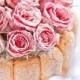 Kuchen mit Speise Gezuckerte Rosen