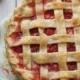 Klassische Strawberry Rhubarb Pie