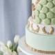 Vert menthe Macarons & Gold gâteau de mariage
