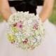Kaution auf einer Feder-Blumen-Brosche Bouquet - Made-to-order Hochzeit Brautstrauß