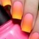 Neon Sommer Ombre Nails