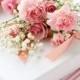 Bouquets de fleurs et de mariage
