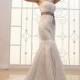 Slim significantly thin Bra fishtail trailing three-dimensional flowers wedding dress