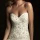 Tulle Sweetheart Applique Sleeveless Pleats Ball Gown Wedding Dress