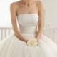 A-line Strapless Tea-length Tulle Lace Appliqued Wedding Dress