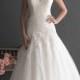 Elegant A-line Cap Sleeves Bateau Neckline Wedding Dresses with Deep V-back