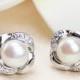 bridal pearl earrings,9mm ivory white freshwater pearl stud earring,bridesmaid pearl earring,pearl wedding earring,crystal and pearl earing