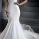 Décolleté Wedding Dress.Lace Wedding Dress.long Sleeves Wedding Dress.Mermaid Wedding Dress. Sexy Wedding Dress. Long Train Wedding Dress