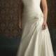 Chic And Sophisticated A-Line Satin Strapless Bridal Wedding Dress