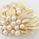 Vintage Wedding Hair Comb,Gold Pearl Headpiece,Bridal Hairpiece,Headpiece,Repurposed Trifari Brooch,White Pearls,Wedding Hair Accessories