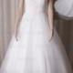 LJ202 Beautiful beading embroidery princess tulle ball gown wedding dress