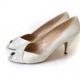80s White Shoes / Evan Picone Shoe / Peeptoe Shoe /  Wedding Shoe White Costume Shoe / Women Shoes Heels Pumps / Vintage Shoe