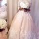 Romantic Vestidos De Noiva Bridal Gowns 2015 Wedding Dresses New Arrival Vintage Short Sleeves Lace Applique Cheap Plus Size Chapel Train Online with $145.08/Piece on Hjklp88's Store 