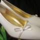Size 8 1/2 NWOT New Bridal, Wedding, Bright White Classic Low Heel Shoes, Footwear, 80s 90s Formal Wear Accessories
