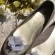 Flower Shoe Clips, Silver gray Flower shoe clips, gray shoe clips, silver wedding shoe clips, rhinestone shoe clips, pearl