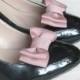 Mauve shoe clips Old rose pink shoe clips Mauve shoe bows Dusty rose wedding Mauve wedding Antique pink shoe clips Mauve weeding shoes