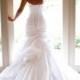  Dress With Open Back ... Wedding Ideas For Brides & Bridesmaids, Grooms & Groomsmen, Parents & Planners ... Itunes.apple.com/... … Plus How To Organise An Entire Wedding, Without Overspending ? The Gold Wedding Planner IPhone App ?