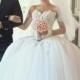 Luxury Dubai Arabic Sweetheart Ball Gown Wedding Dresses 2015 Tulle Lace Beaded Applique Chapel Train Bridal Dress Ball Gowns Custom Online with $139.74/Piece on Hjklp88's Store 