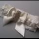 bridal garter set, rustic leg garter, rustic wedding garter, ivory lace garter, wedding garter, pearl and lace garter, ribbon accessuary