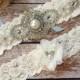 Ivory Wedding garter / Lace garter SET / bridal  garter / vintage lace garter / toss garter / wedding garter/