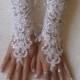 Grandeur  luxury Wedding Gloves, Sparkles Stones, Lace Wedding Accessory, Bridal accessory, Fingerless Gloves, Ivory, 260