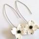 White Dogwood Drop Earrings, White Flower Drop Earrings, Dogwood bridal Jewelry, Perfect For Bride