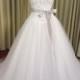 Sweetheart Crystal Beaded Tulle Ball gown Wedding Dress