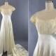 Vintage 1940s Wedding Dress / 40s 50s Ivory Satin Wedding Gown / Illusion Lace Long Train / Size 6