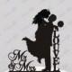 Wedding Cake Topper Silhouette Couple Mr & Mrs Personalized with Last Name, Acrylic Cake Topper [CT74n]