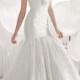 Strapless Sheen Lace Trumpet Wedding Dress with Blooming Flowers on Bodice
