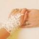 Bridal Gloves, Wedding Gloves, Ivory Lace gloves, Fingerless Gloves, Ivory wedding, cuffs, wedding cuffs, bride, bridal gloves, Bridal cuffs
