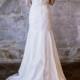 Lace wedding dress/ Empire waist wedding dress with long train/ Romantic vintage wedding dress/ Robe de mariée dentelle Alesandra Paris