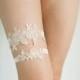 Bridal lace garter set in light beige or ivory, wedding garter set