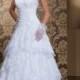 Sweetheart Sleeveless Tiered White Wedding Gown