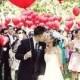 35 Giant Balloon Wedding Ideas For Your Big Day