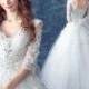 Princess Lace Deep V-neck Diamond Long-sleeved Floor-Length Wedding Dress 2016 New