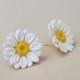 Daisies earrings - Flower earrings - Flower white earrings - Wedding earrings