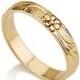 Thin 18k Gold flower Wedding Band ring, yellow gold wedding ring ,Vintage wedding ring, flower engraved wedding band, Deliacte engraving