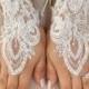 Free ship, OOAK original design Ivory lace Wedding gloves, bridal gloves, fingerless lace gloves, ivory lace gloves