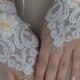 Free ship, Ivory lace Wedding gloves, floral lace bridal gloves, fingerless lace gloves,handmade
