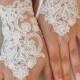 Free ship, Ivory lace Wedding gloves, bridal gloves, fingerless lace gloves, fingerless gloves