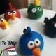 Angry Birds Fondant Cake Topper (5 Piece Set) +6 wood boards. Ready to ship in 3-5 business days. "We do custom orders"