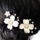 Bridal Flower Hair Pin, White Dogwood Hair Pins, Bridal White Hair Flowers, Hair Pins, Wedding Hair Accessories, Bridal Headpiece