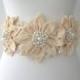 flower sash belt, bridal sash, wedding accessories, bridal pearl