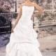 Miss Paris, 133-36 ivoire - Superbes robes de mariée pas cher 