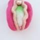 Vulva brooch with river pearl, vagina jewelry, needle felted vagina, yoni, christmas gift, feminist gift, vagina pin, vagina brooch